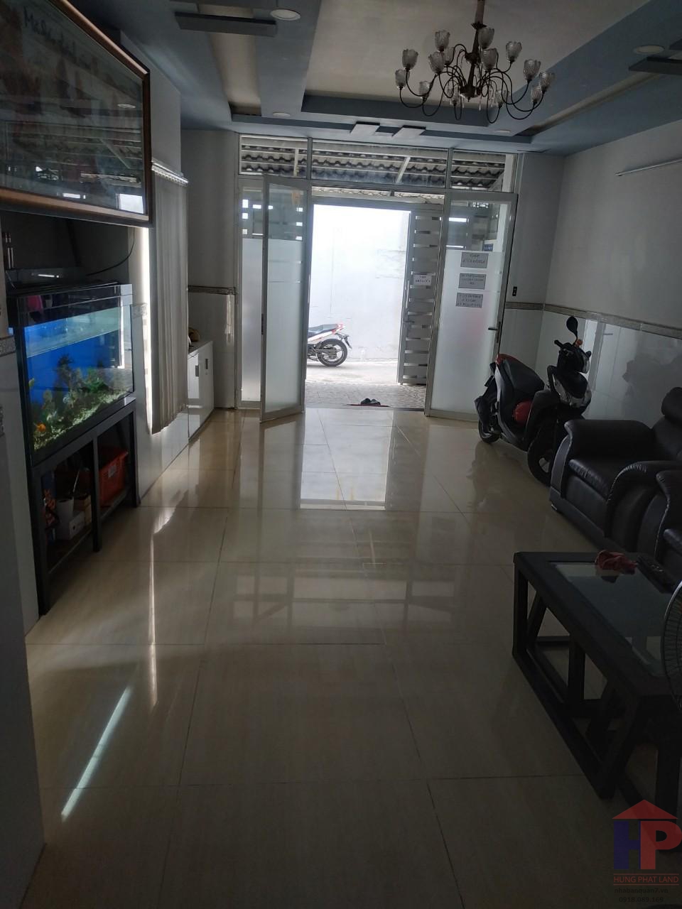 Bán nhà hẻm 861 Trần Xuân Soạn Q7, 1 trệt – 2 lầu, DT 15.29 x 4.2m, giá 9 tỷ