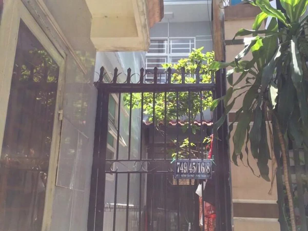 Bán nhà hẻm 749 phường Phú Thuận, diện tích 27.6m2, giá 1.5 tỷ, LH 0909.477.288