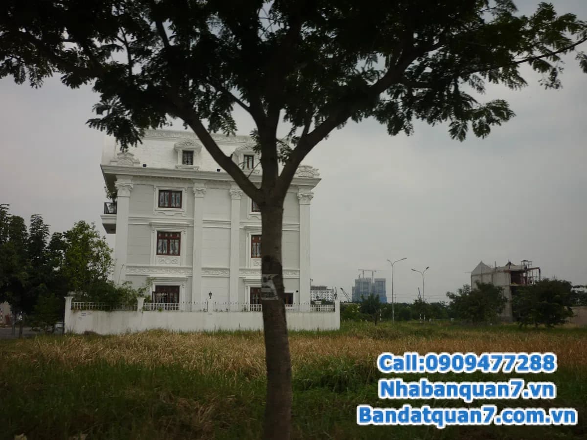 Cần bán nhanh lô đất Ven Sông Tân Phong Q7