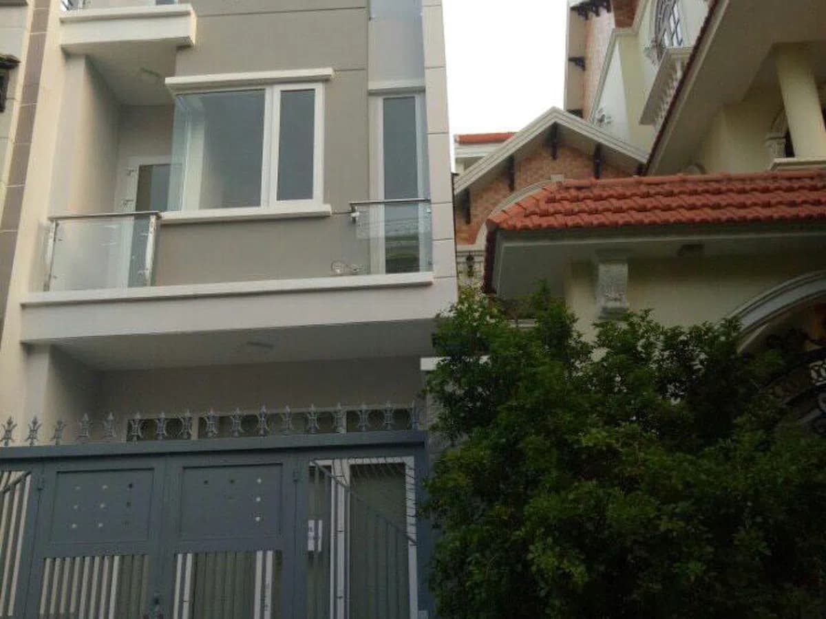 Cần bán gấp nhà đường số Tân Quy, dt 4x20m, sổ hồng, LH 0909.477.288