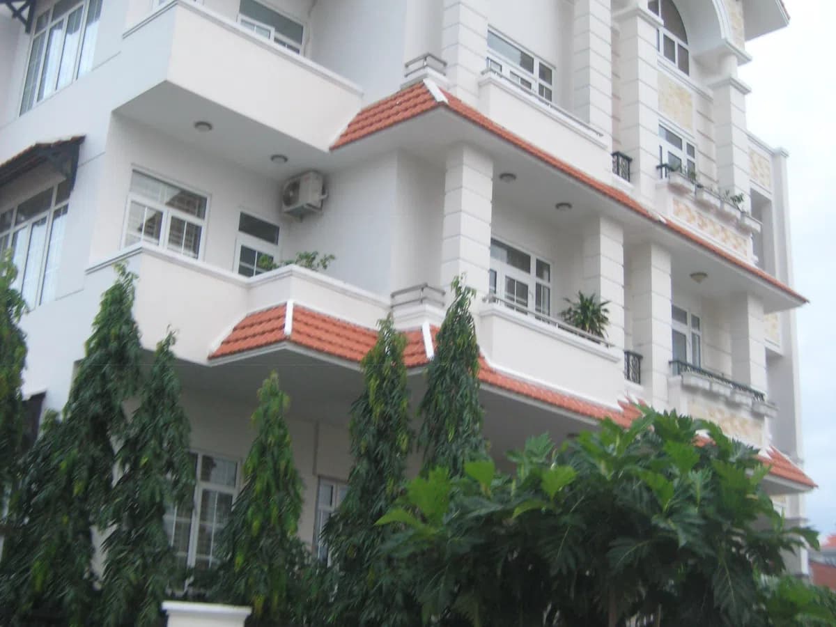 Cần bán gấp biệt thự Him Lam, diện tích: 10x20m, căn góc, J1, hướng Tây Nam.