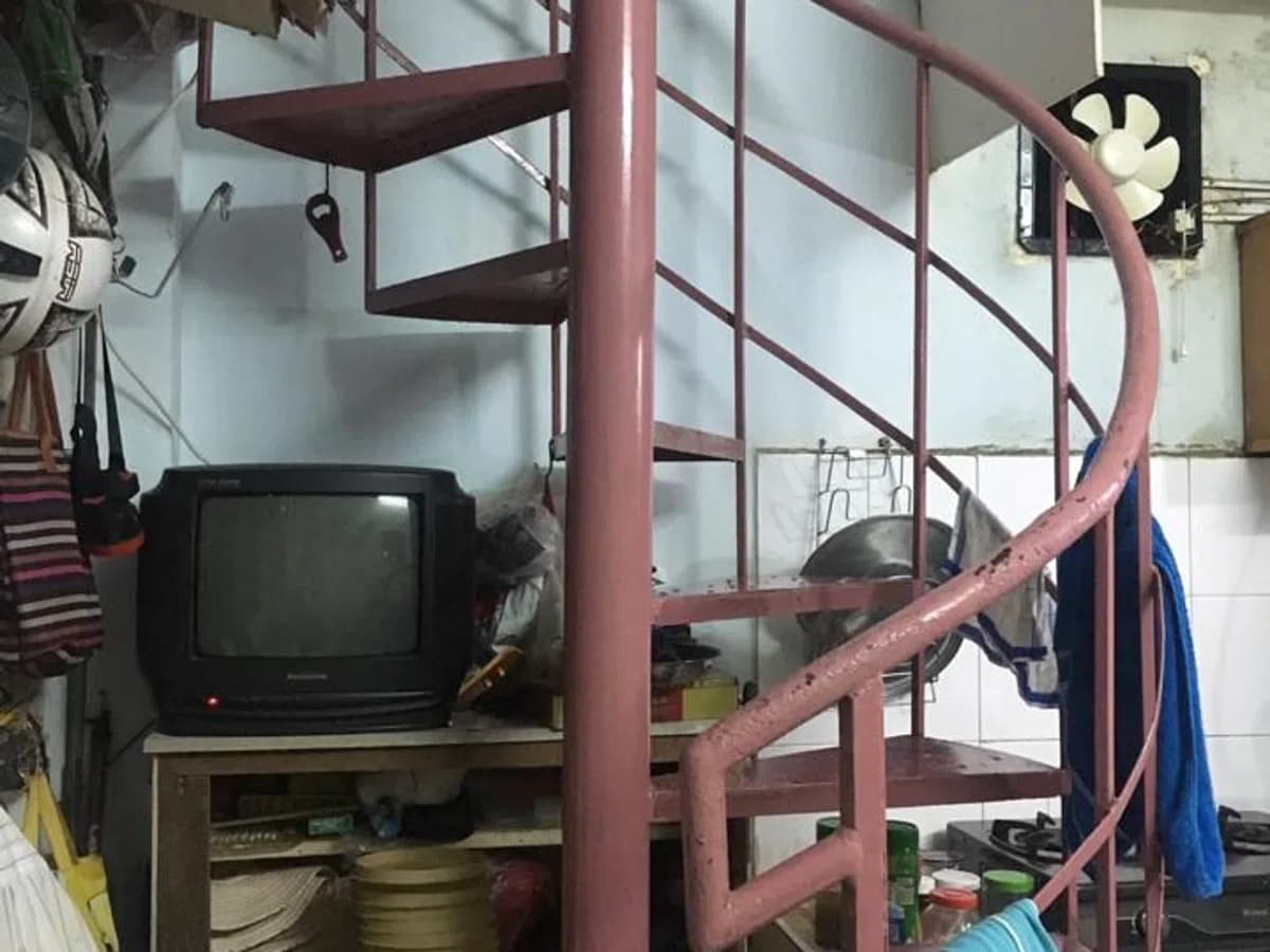 Bán nhà hẻm 645 Trần Xuân Soạn, dt 4x4m hướng Nam giá 1 tỷ.Lh 0909477288
