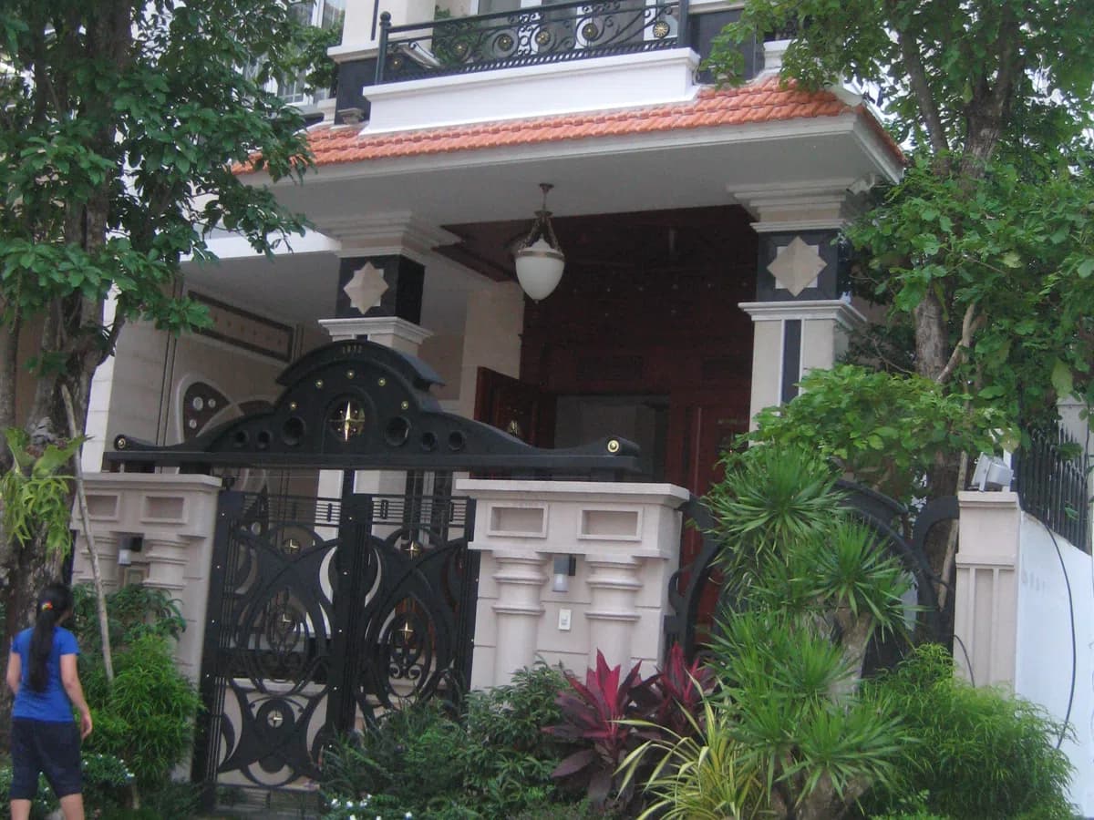 BÁN NHÀ PHỐ KDC HIM LAM KÊNH TẺ, QUẬN 7, DIỆN TÍCH 100M2, GIÁ 11,5 TỶ