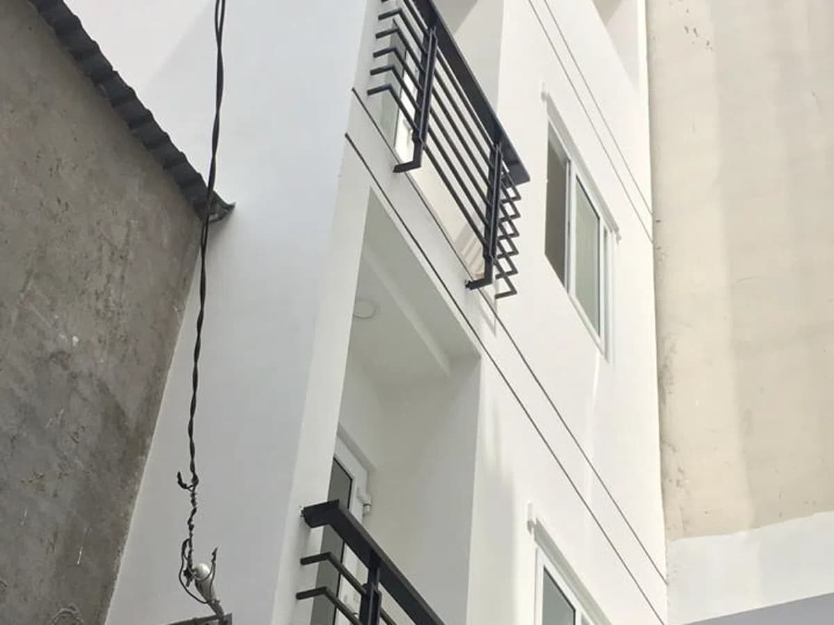 Bán nhà hẻm Nguyễn Thị Tần quận 8, diện tích 4,3x9m, giá 4,5 tỷ, LH 0909.477.288