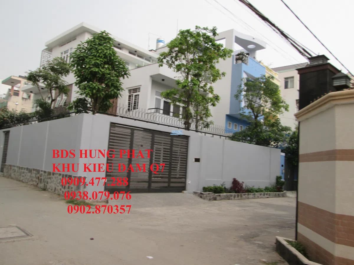 Bán lô đất 14x18m góc 2 mặt tiền đường 8m khu dân cư Kiều Đàm quận 7, hướng Đông và Nam giá 41 tr/m2. LH 0909477288. – ảnh 1