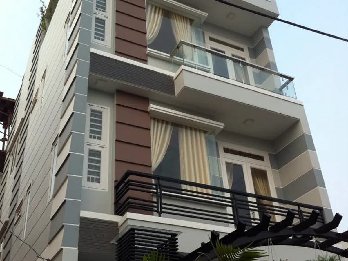 cần bán gấp nhà hẻm 62 lâm văn bền
