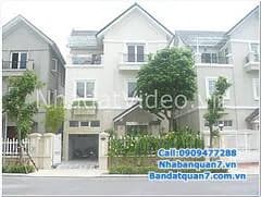 Cần bán biệt thự Him Lam Kênh Tẻ, DT: 10 x 20m, hướng Bắc, đường 12m, gồm 1 hầm xe hơi, 1 trệt, 2.5 lầu. Nhà nội thất dính tường, có thang máy, 5 phòng ngủ, toilet riêng. – ảnh 1