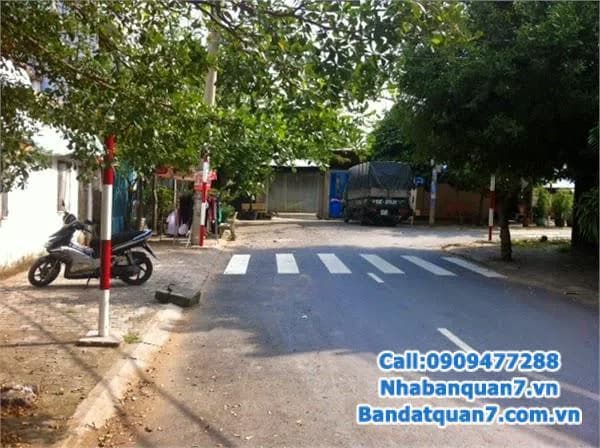 Bán nhà đất đường Kiều Đàm Quận 7, 5 x 15 m, hướng Tây Đường 7m ,giá 4,75 tỷ