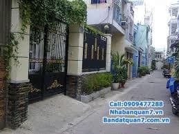 Cần tiền bán gấp nhà P.10 (bên cạnh KĐT Chí Linh), hẻm ôtô, giá 550tr