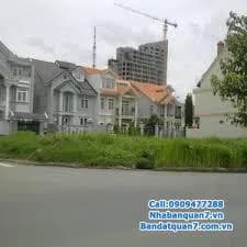 Bán nhà KDC HimLam Kênh Tẻ Q7, DT 10x20m, căn góc vị trí rất đẹp, căn K58, giá 24 tỷ, căn J1, giá 25 tỷ, căn J30, giá 26 tỷ, căn F1- DT 348m2 - giá 38 tỷ. Kết cấu nhà, hầm, trệt, 2,5 lầu, thang máy. – ảnh 1