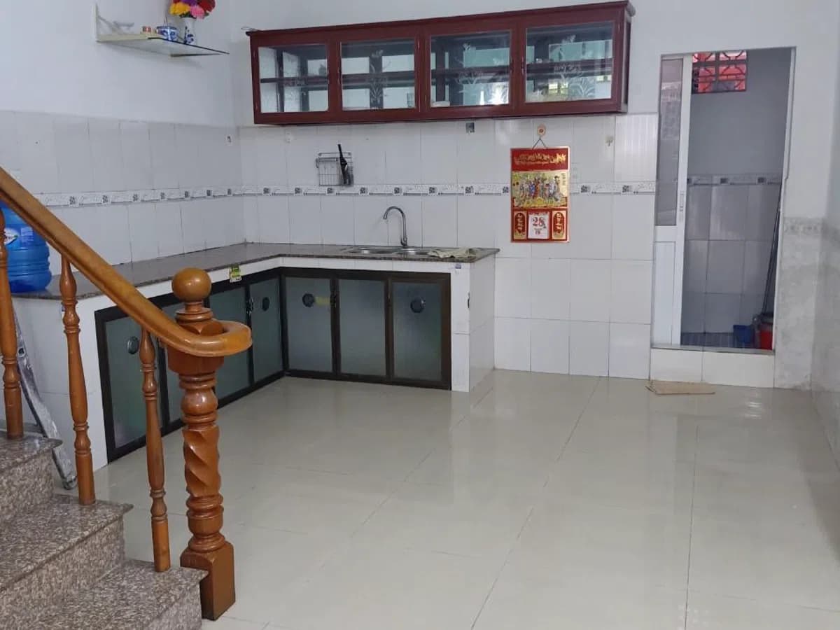 Bán nhà hẻm 502 huỳnh tấn phát quận 7