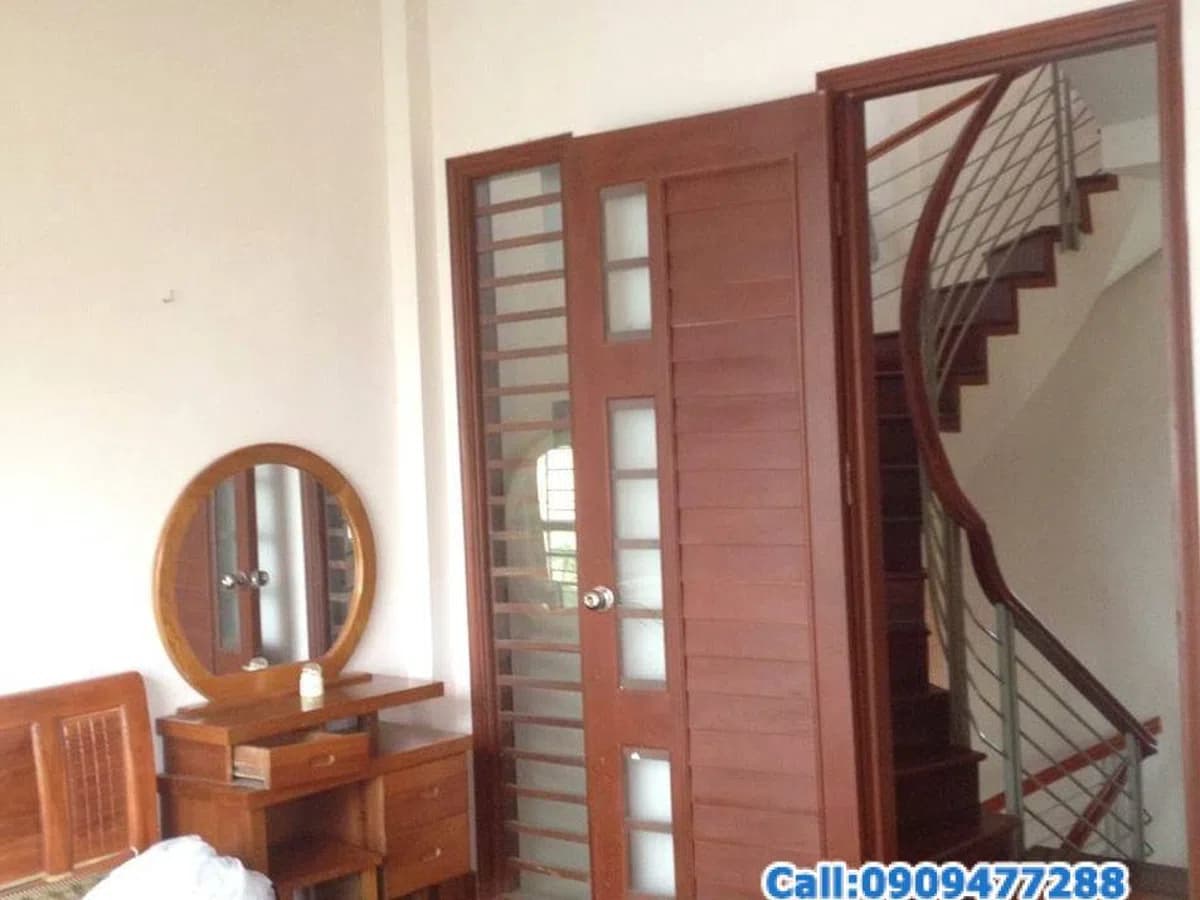 Nhà hiếm độc phố Ngọc Thụy, thoáng trước sau, chỉ 3.7 tỷ, 63 m2