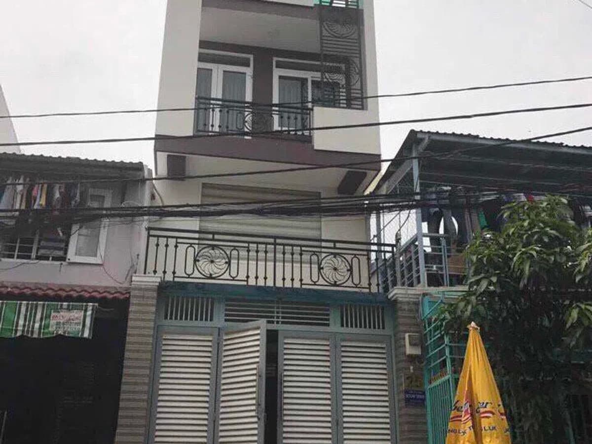 Bán nhà phường Bình Thuận, dt 4x18m, giá 3,8 tỷ, LH 0909.477.288